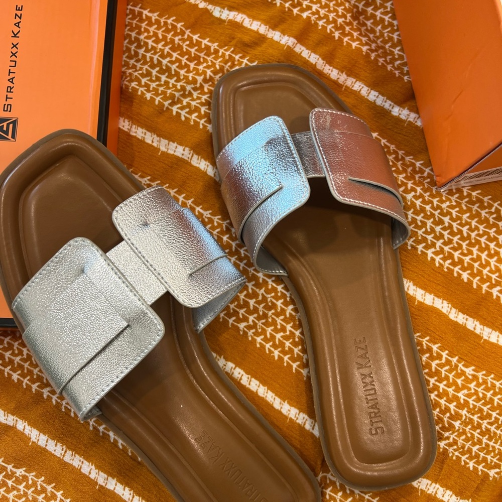 Women's Silver and Pink Sandals